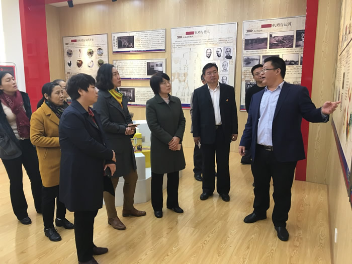 在德州扒雞股份有限公司參觀.JPG